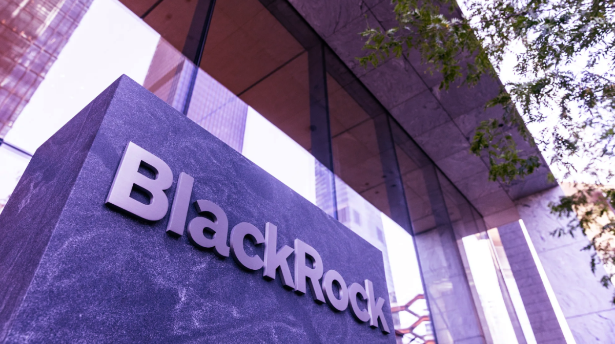 Sorpresa en el mercado cripto: BlackRock fue superado en influjos de  capital de sus ETF de BTC - Cripto247 - Últimas noticias sobre Bitcoin,  Ethereum, blockchain y criptomonedas